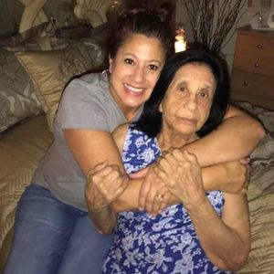 Meet your Posher, Naomi